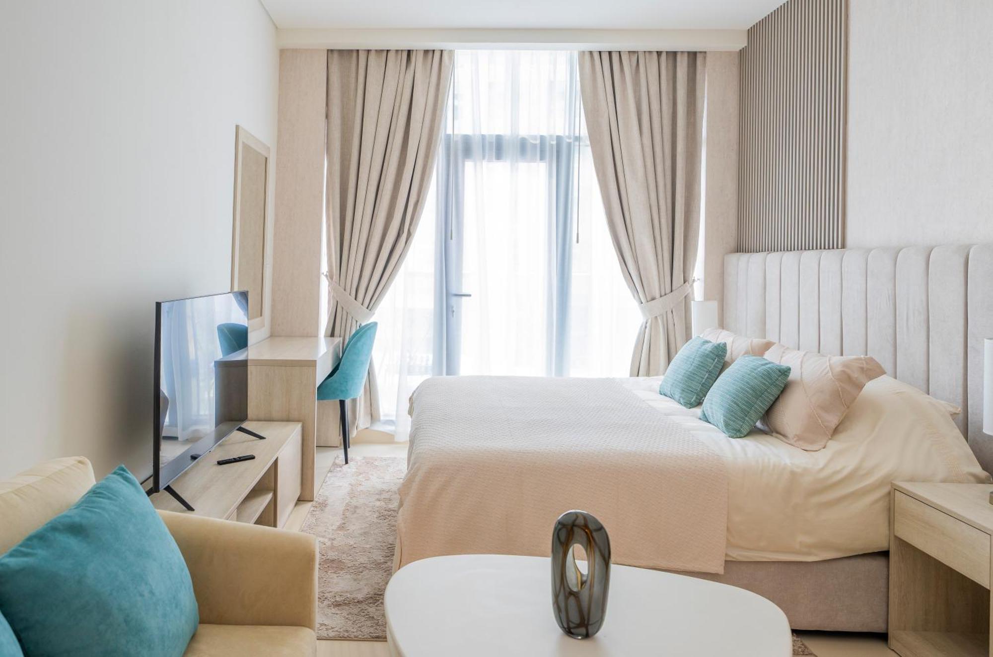 Studio With Pool And Private Beach Access On Palm Jumeirah Дубай Екстериор снимка