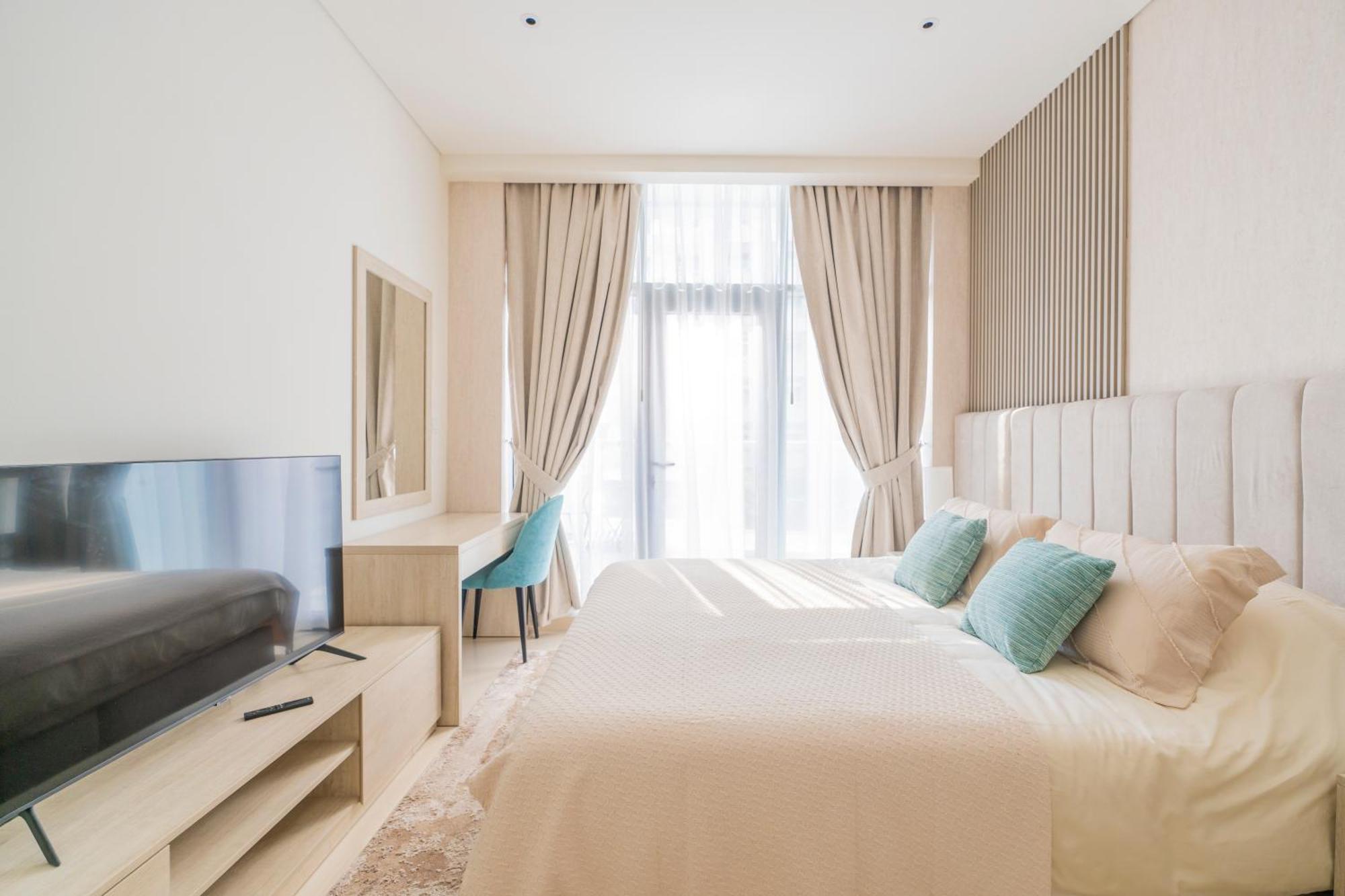 Studio With Pool And Private Beach Access On Palm Jumeirah Дубай Екстериор снимка